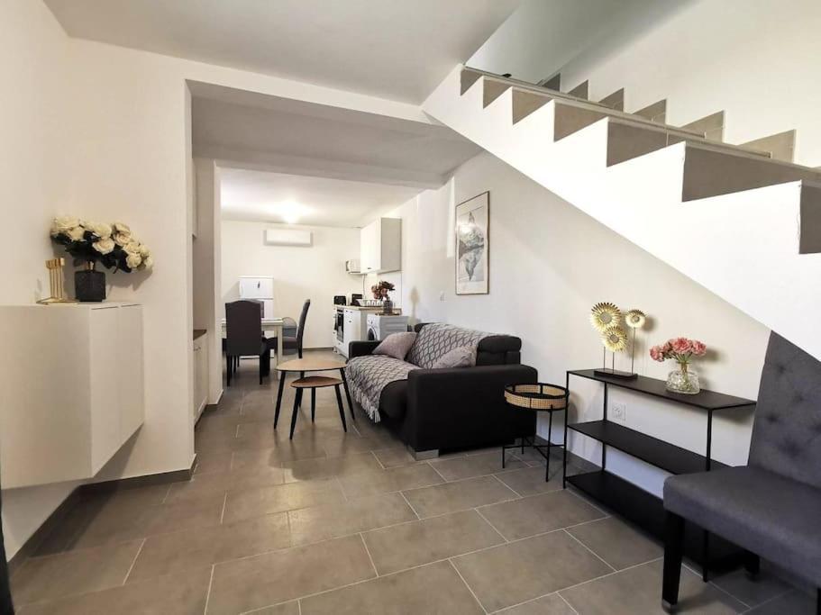 L'Elegant Duplex - Clim I Wifi I Proche Du Centre-Ville Мирамас Экстерьер фото